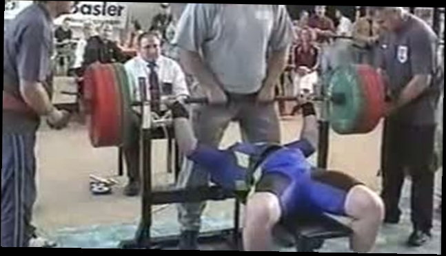 Андрей Крымов роняет на себя 275 кг!
