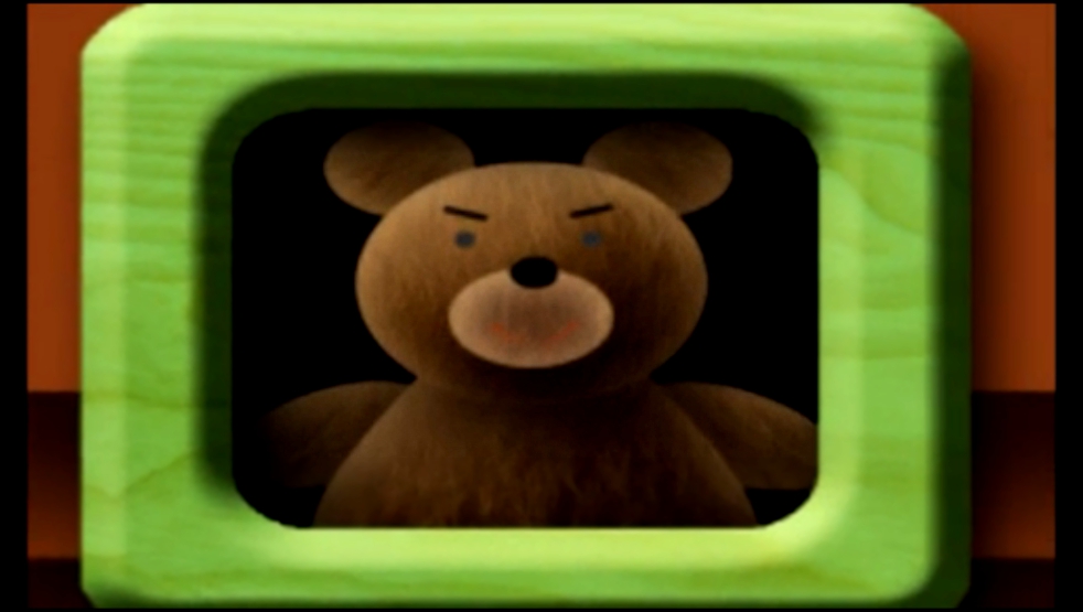 Распаковка Киндер сюрприз - игрушки  Маша и Медведь, часть 1