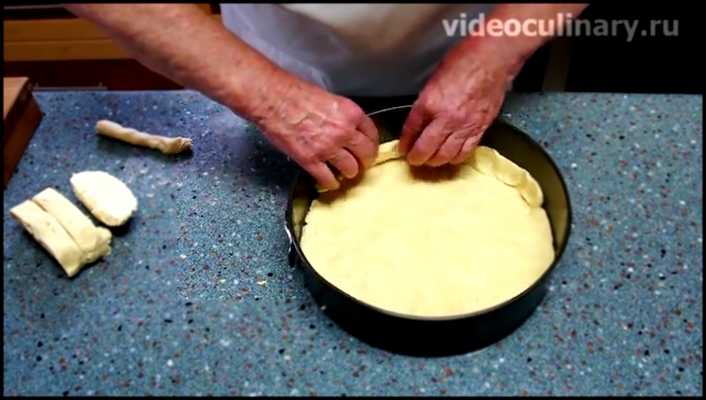 Как из песочного теста приготовить пирог с вишней 