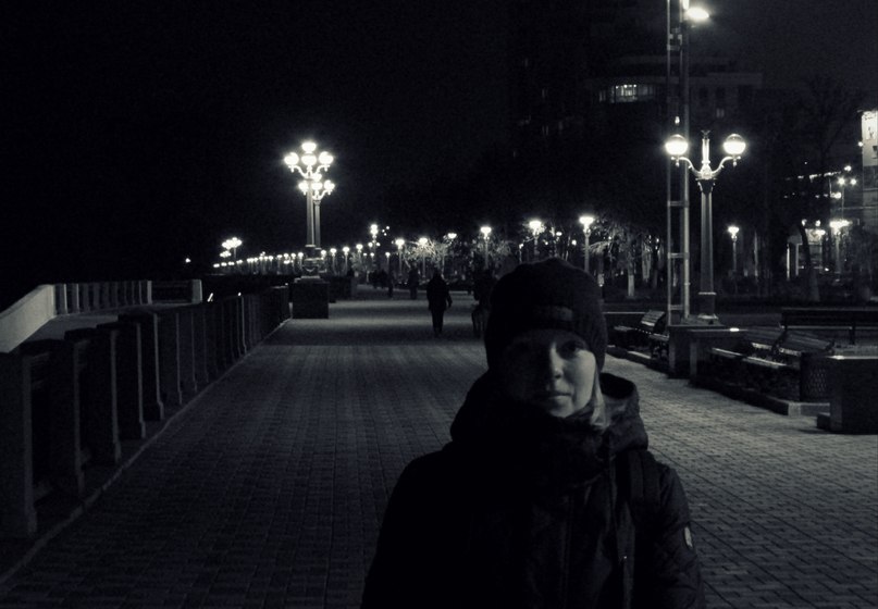Александр Айвазов & Dj Allegka - А по тёмным улицам гуляет дождь